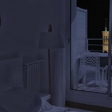 Hotel Moderne 2*